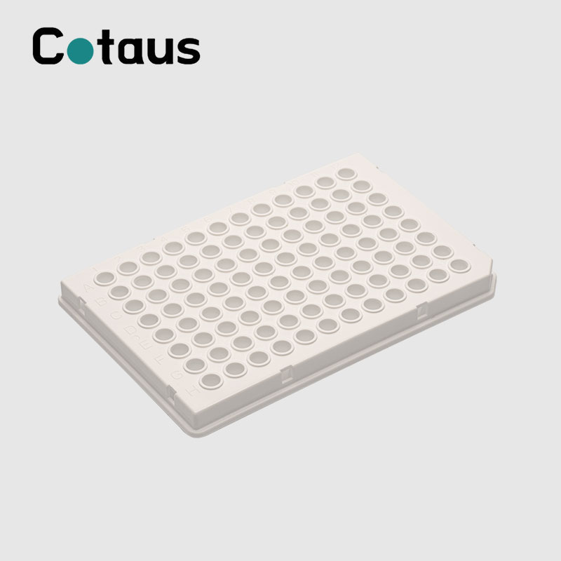 96 kuoppa 0,1 ml valkoinen puolihame PCR-levy